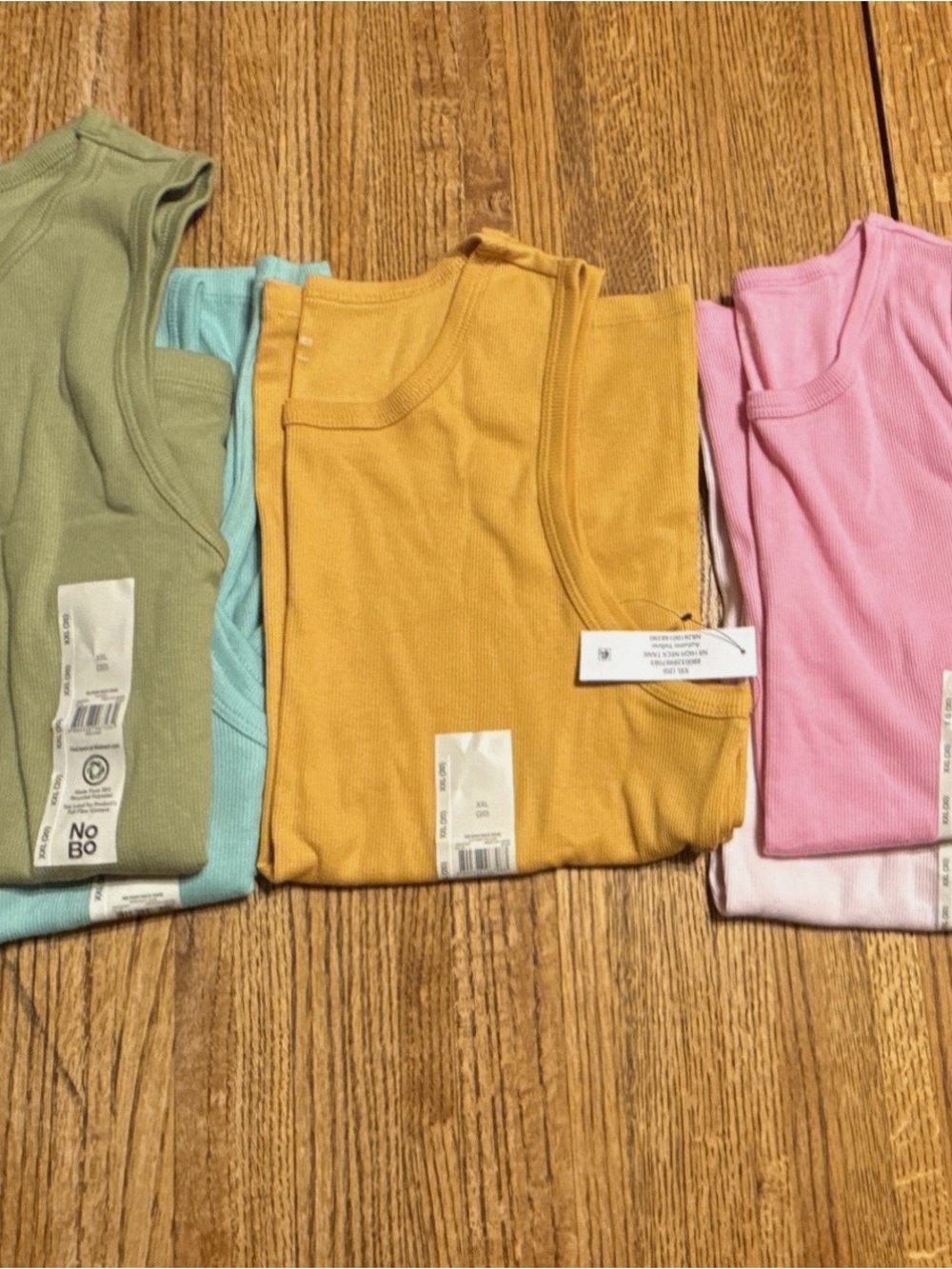 No Boundaries Ribbed Tank Tops lot of 5